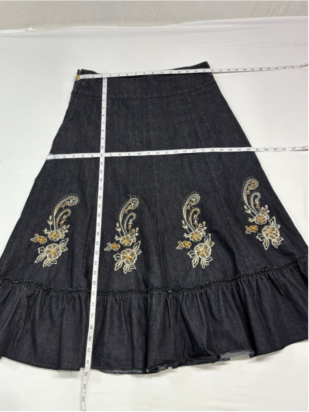 Venus Embroidered Jean Skirt Boho Western Cottagecore Ruffle Midi Size 30 - 673 - Picture 5 of 9